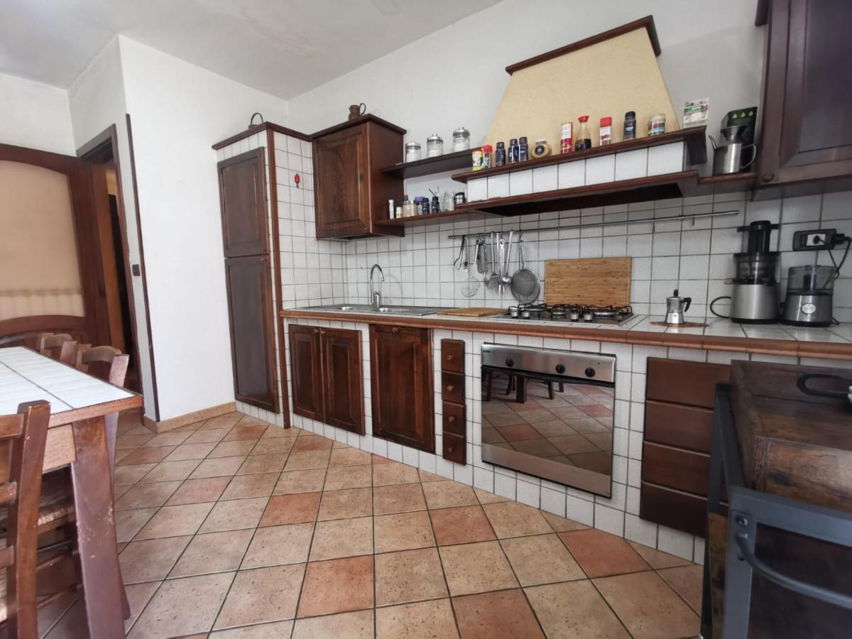 Favolosa Casa Con Terrazza, Idromassaggio, Cortile E Garage Auto